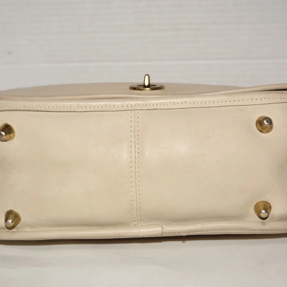 Vintage Y2K Coach Stewardess Bag Beige Leather Messenger Crossbody Purse 9525 - Picture 7 of 11